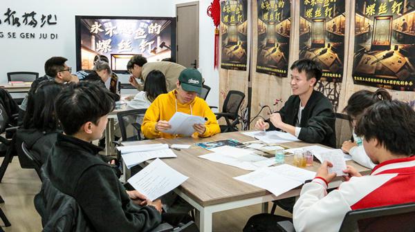 学：“三美育人”赋能红色工程师培养j9九游会真人第一品牌重庆理工大(图6)